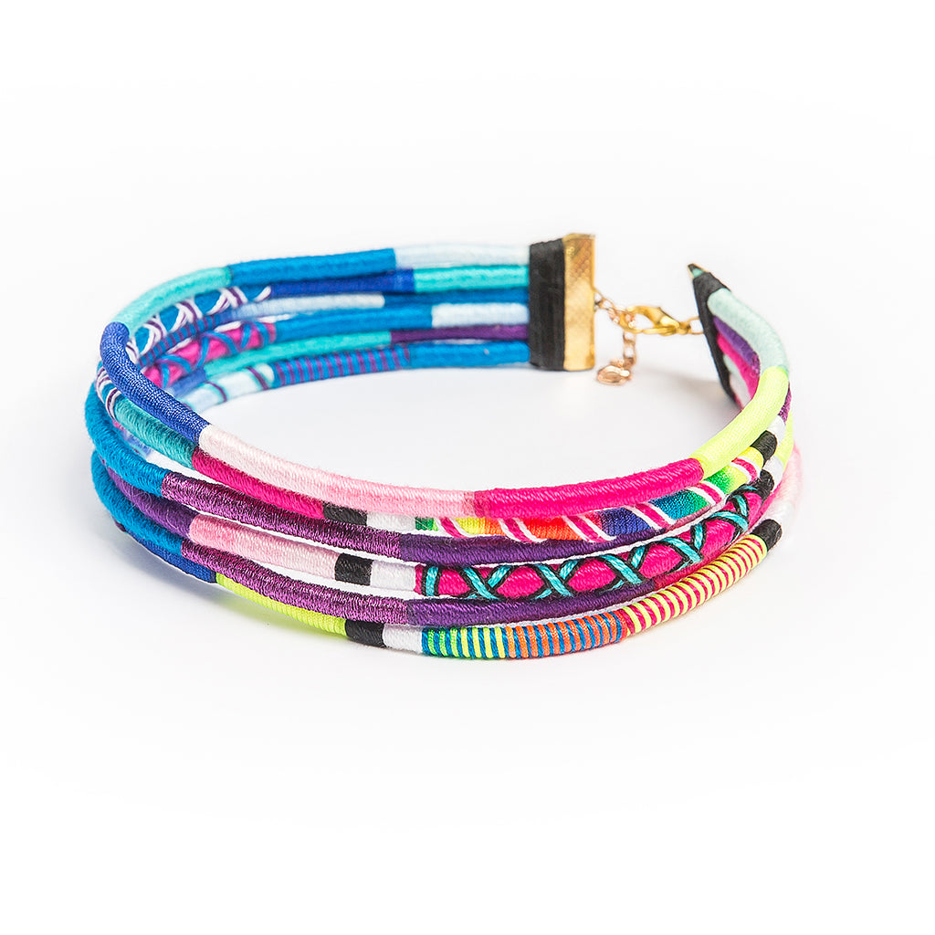 Halfie Choker